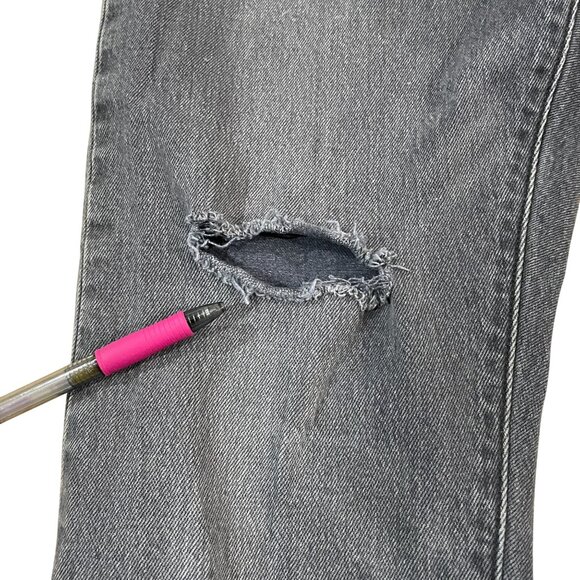 Levi's 501 Skinny Premium Jeans Women's Size 30x28 Gray Denim Button Fly Big E - Picture 7 of 8